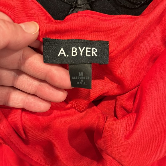 Red cowl neck shirt with black string peak a boo back - Picture 4 of 4